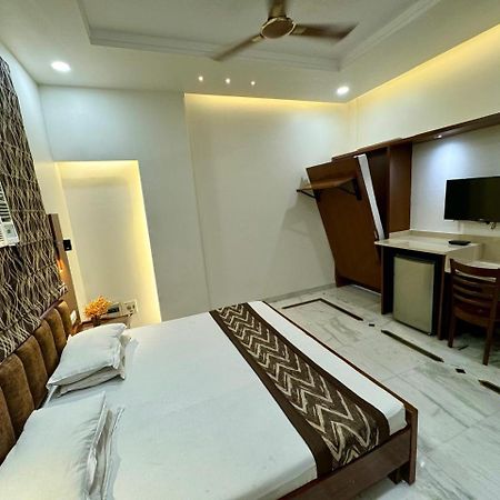 Hotel C Park - Karol Bagh, New Delhi Екстер'єр фото