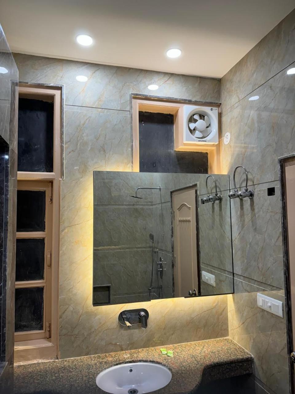 Hotel C Park - Karol Bagh, New Delhi Екстер'єр фото