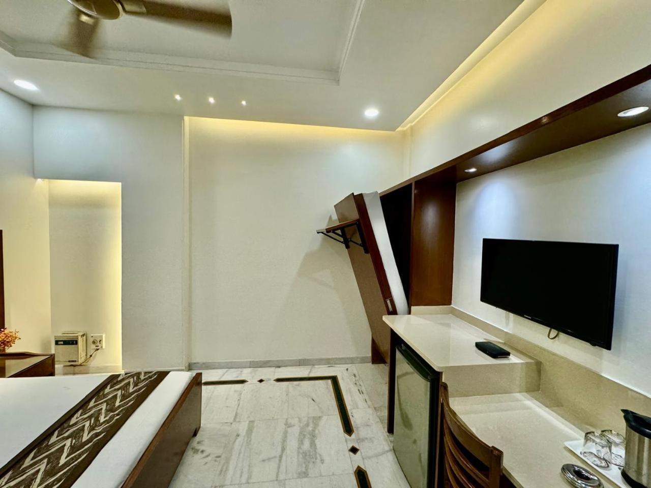 Hotel C Park - Karol Bagh, New Delhi Екстер'єр фото