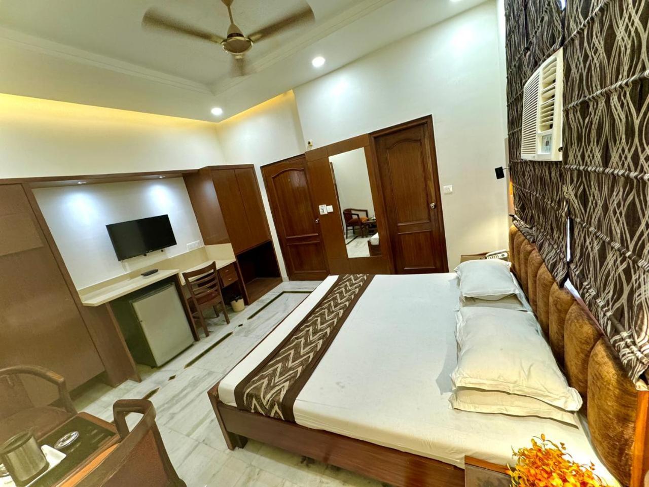 Hotel C Park - Karol Bagh, New Delhi Екстер'єр фото
